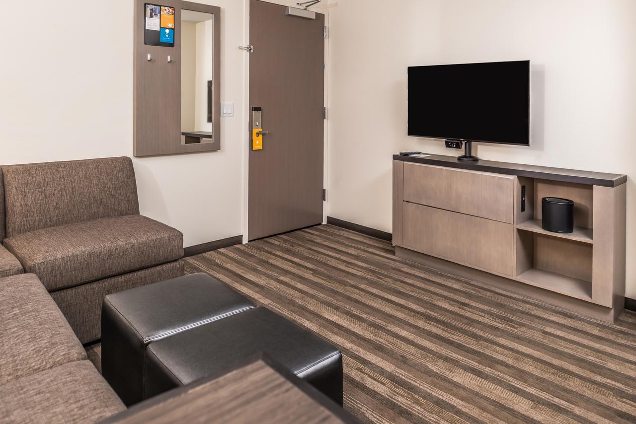ไฮแอท เฮาส์ ราลีห์ / อาร์ดียู / ไบรเออร์ ครีก Hotel Clegg ภายนอก รูปภาพ