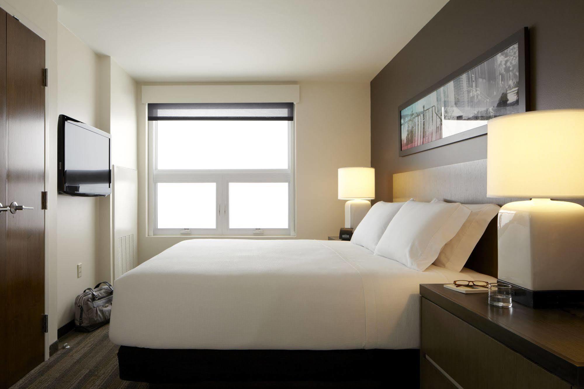 ไฮแอท เฮาส์ ราลีห์ / อาร์ดียู / ไบรเออร์ ครีก Hotel Clegg ภายนอก รูปภาพ